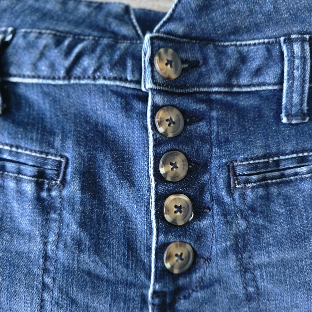 Pilcro by Anthropologie High Rise Slim Denim Shorts Sz 25 - Picture 2 of 4